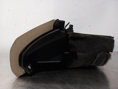 GUANTERA, MERCEDES-BENZ, CLASE B (BM 245)