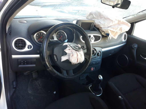  RENAULT CLIO III 