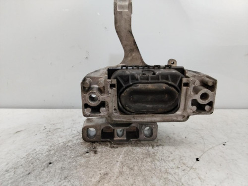 SOPORTE MOTOR DERECHO Audi A3 SPORTBACK (8VA) 
