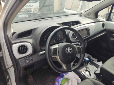 TOYOTA YARIS (P13)