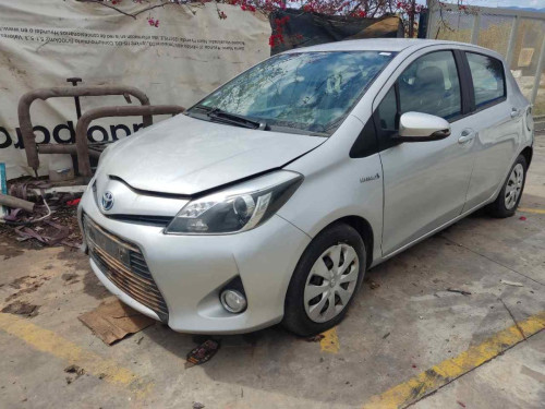  TOYOTA YARIS (P13) 