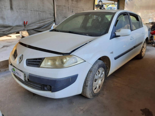  RENAULT MEGANE II CLASSIC BERLINA 