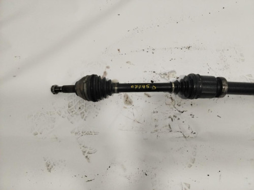 TRANSMISION DELANTERA DERECHA FORD FOCUS FAMILIAR (CAK) 