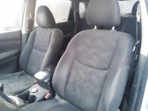 NISSAN X-TRAIL (T32) — vehículo donante para recambios 