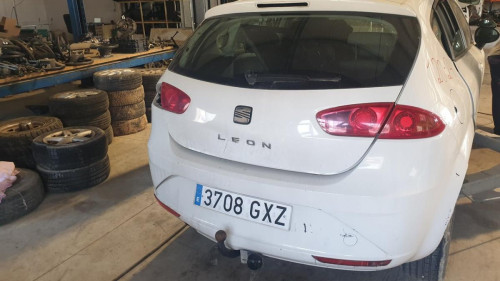  SEAT LEON (1P1) 
