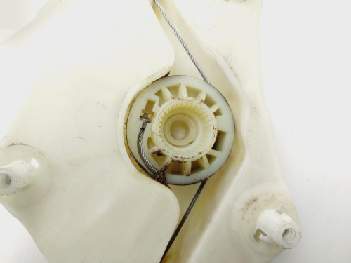 ELEVALUNAS TRASERO IZQUIERDO Seat LEON (5F1) 