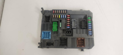  CAJA RELES / FUSIBLES CITROEN C4 CACTUS 