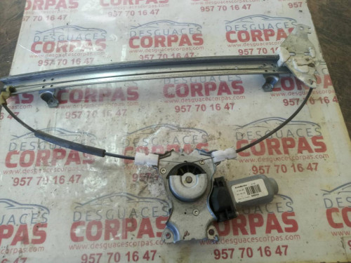 ELEVALUNAS DELANTERO DERECHO Nissan PATHFINDER (R51) 