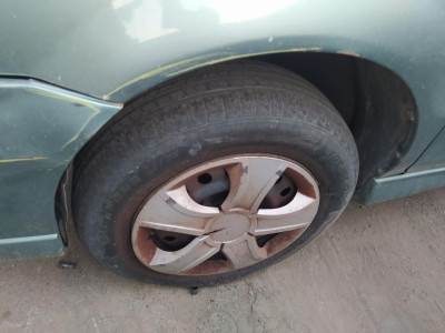 BRAZO SUSPENSION DELANTERO IZQUIERDO