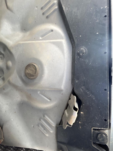 REFUERZO PARAGOLPES TRASERO Toyota YARIS (KSP9/SCP9/NLP9) 