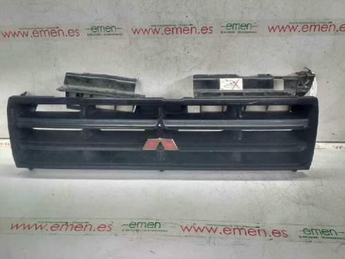  REJILLA DELANTERA MITSUBISHI MONTERO (V20/V40) 