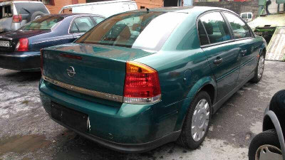 OPEL VECTRA C BERLINA
