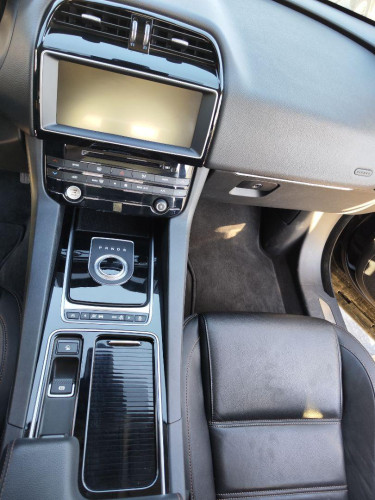  CONSOLA CENTRAL, JAGUAR, F-PACE 