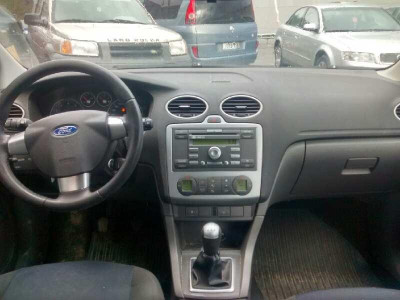FORD FOCUS BERLINA (CAP)