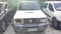 NISSAN TERRANO II (R20)