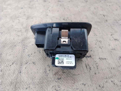 MANDO ELEVALUNAS DELANTERO DERECHO Renault CLIO V 