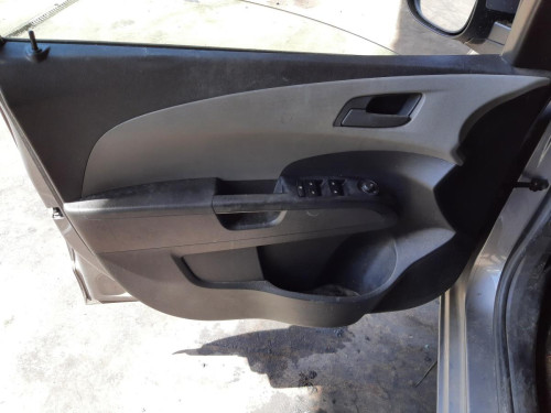  CHEVROLET AVEO BERLINA 