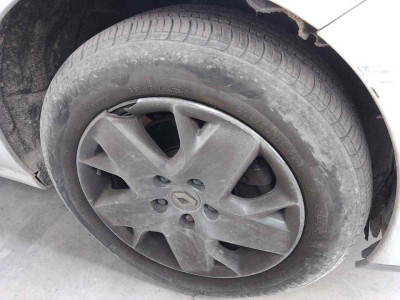 BRAZO SUSPENSION INFERIOR DELANTERO DERECHO