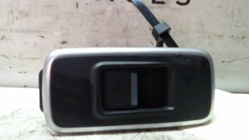 MANDO ELEVALUNAS DELANTERO DERECHO Jaguar F-PACE 