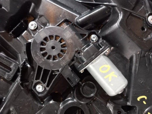  ELEVALUNAS TRASERO DERECHO MERCEDES-BENZ CLASE B (BM 247) 