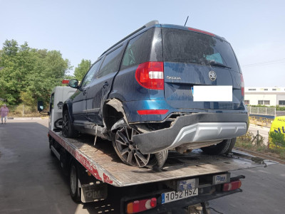 SKODA YETI (5L)(2009)