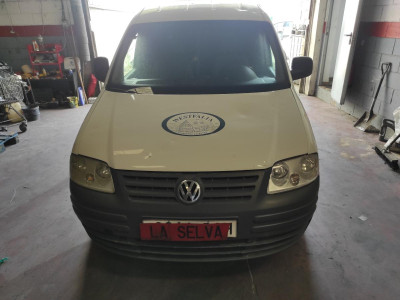 VOLKSWAGEN CADDY (2K)(02.2004)