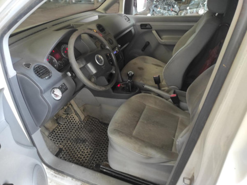 VOLKSWAGEN CADDY (2K)(02.2004) — vehículo donante para recambios 