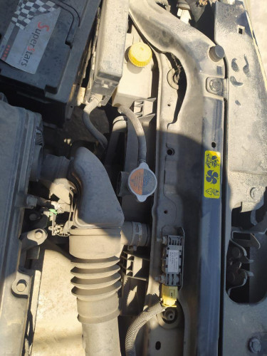 CONDENSADOR / RADIADOR AIRE ACONDICIONADO NISSAN NOTE (E11E) 