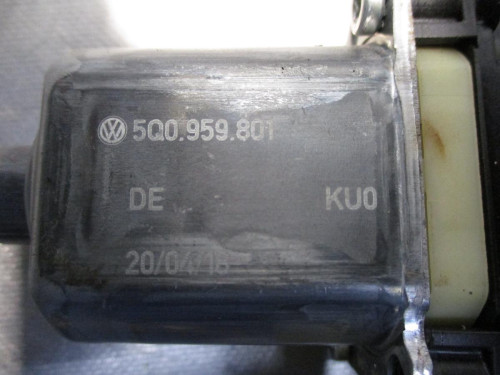  MOTOR ELEVALUNAS TRASERO IZQUIERDO Audi A3 SEDÁN (8VM) 