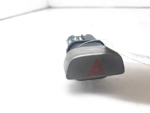  WARNING, FORD, FOCUS BERLINA (CB4) 