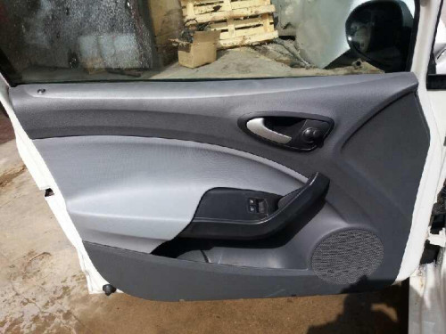  SEAT IBIZA BERLINA (6J5) 