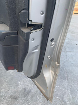 CERRADURA PUERTA DELANTERA DERECHA