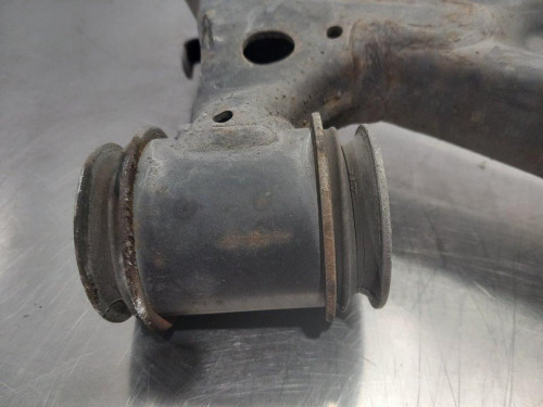  BRAZO SUSPENSION DELANTERO IZQUIERDO LEXUS IS (DS2/IS2) 