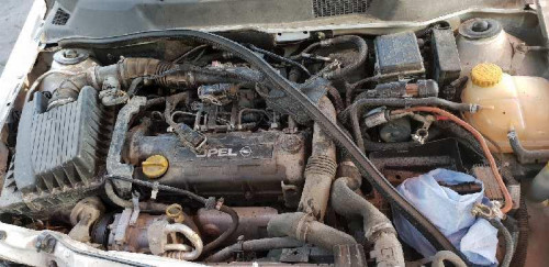  OPEL ASTRA G BERLINA 