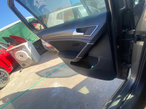 GUARNECIDO PUERTA TRASERA IZQUIERDA Volkswagen GOLF VII (5G1/BE1) 