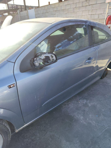 PUERTA DELANTERA IZQUIERDA OPEL ASTRA H GTC 