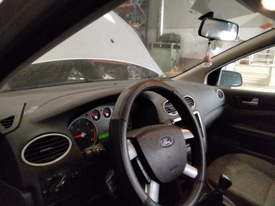 FORD FOCUS BERLINA (CAP)