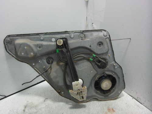ELEVALUNAS TRASERO DERECHO Seat LEON (1M1) 