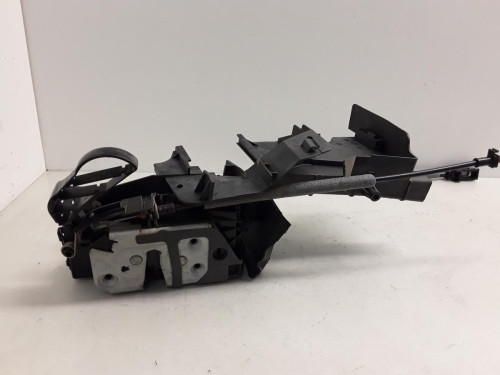 CERRADURA PUERTA DELANTERA IZQUIERDA Ford FOCUS SPORTBREAK (CB8) 