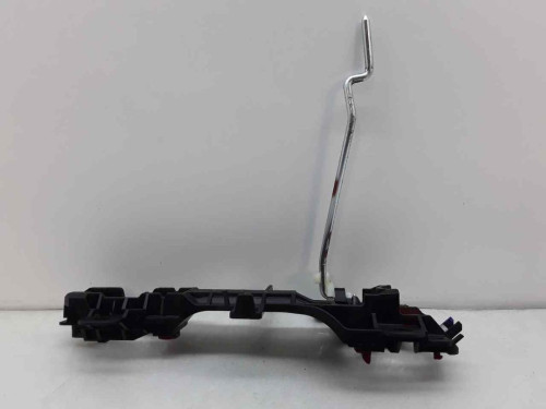 SOPORTE MANETA EXTERIOR DELANTERA DERECHA Toyota AURIS (E18) 