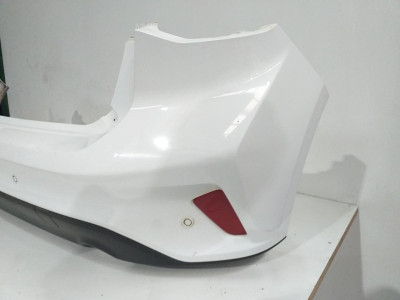 PARAGOLPES TRASERO, FORD, FOCUS BERLINA (CGE)