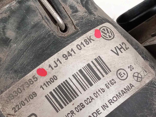  FARO DERECHO Volkswagen GOLF IV BERLINA (1J1)(10.1997) 
