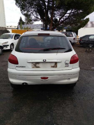 PEUGEOT 206 — Donor Vehicle for Used Parts 