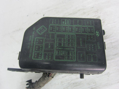 CAJA RELES / FUSIBLES, HYUNDAI, COUPE (J2)
