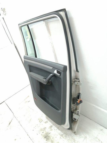  PUERTA TRASERA IZQUIERDA VOLKSWAGEN TOURAN (1T2) 