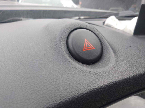 WARNING NISSAN JUKE (F15E) 
