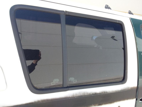 LUNA TRASERA DERECHA Nissan PATHFINDER (R51) 