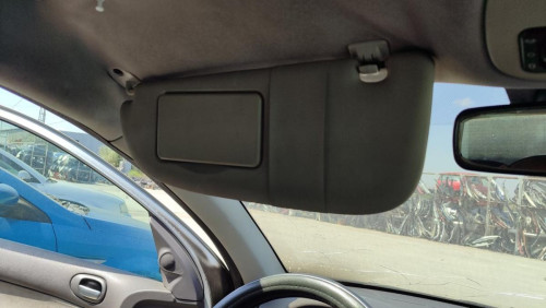 PEUGEOT 206 — vehículo donante para recambios 