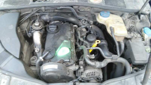  VOLKSWAGEN PASSAT BERLINA (3B3) 