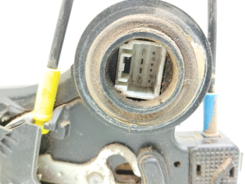 CERRADURA PUERTA TRASERA IZQUIERDA Toyota LAND CRUISER (J12) 